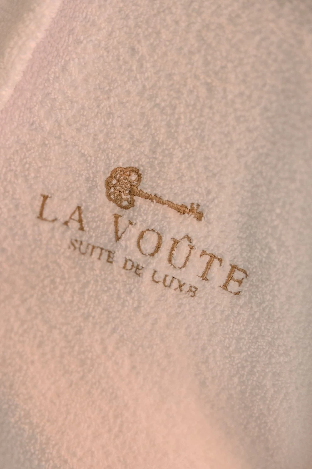 Détail du linge de maison de la suite La Voûte des Sens
